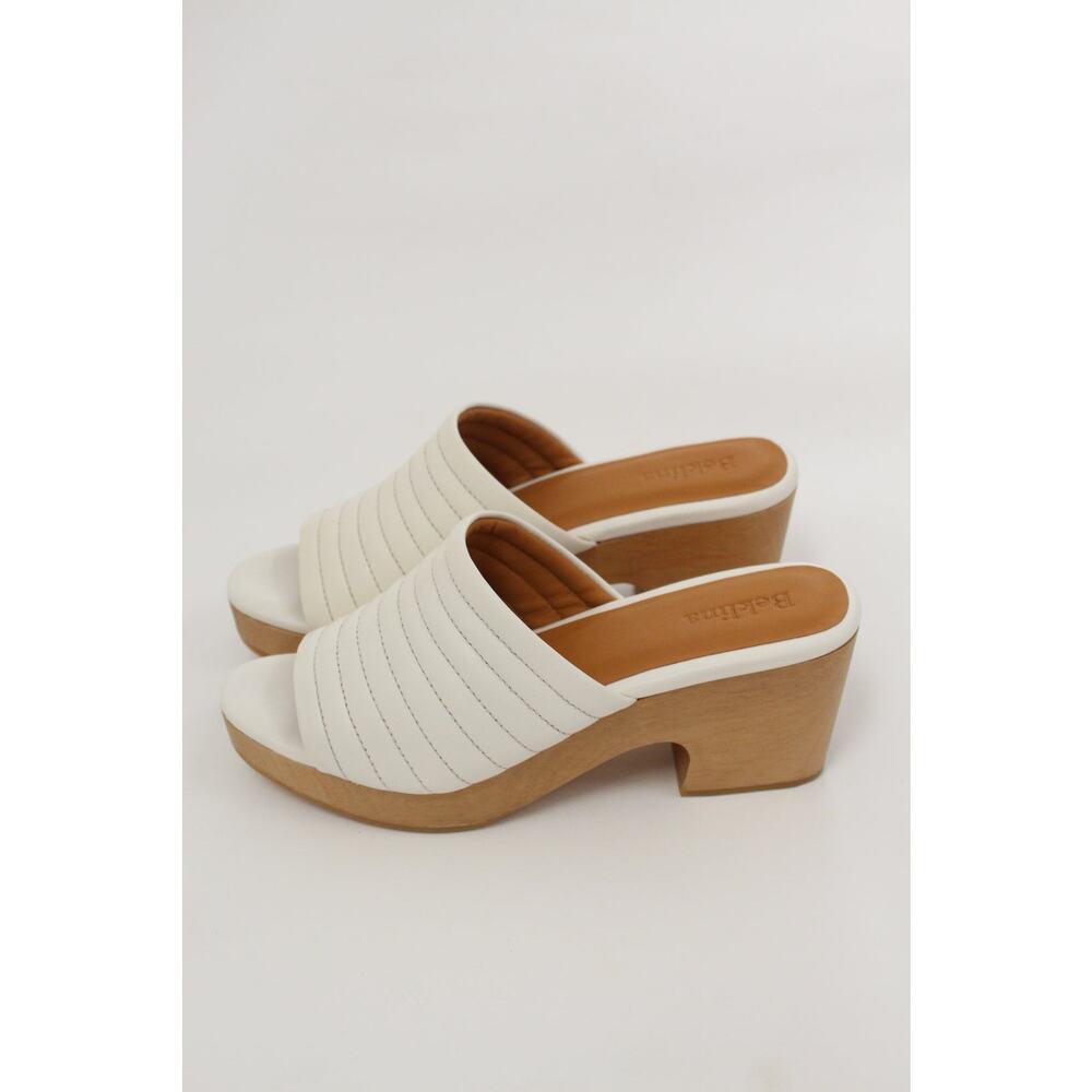 Beklina Ribbed Open Toe Clog in Off White US 10